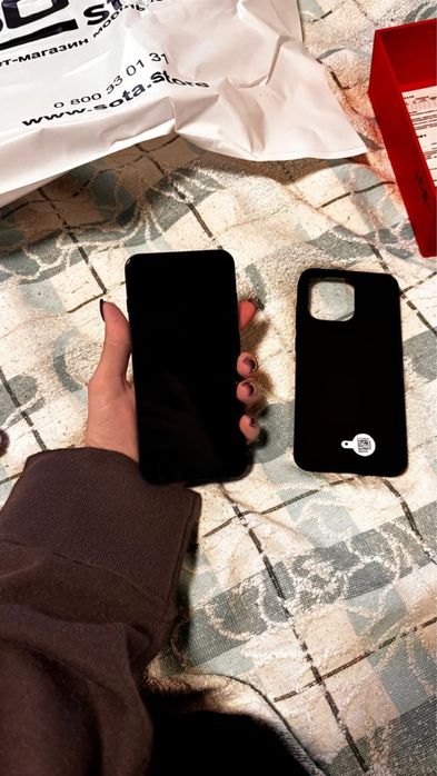 Телефон OnePlus 13T