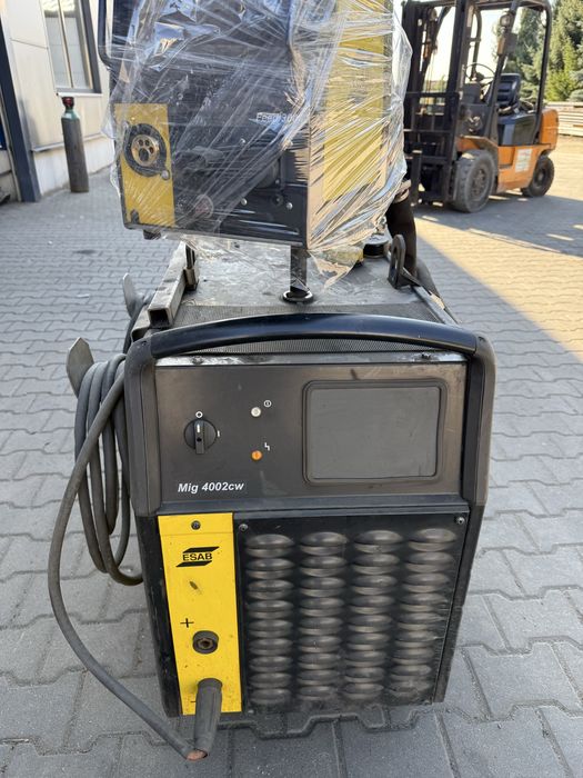Spawarka ESAB 4002 cw plus przew. mas. * …