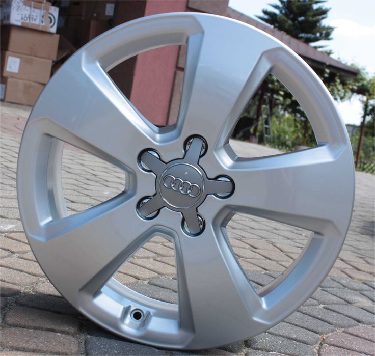 Fabrycznie NOWE ALUFELGI AUDI A3 S3 17 5x112 VW Seat Skoda Leon Vw ory