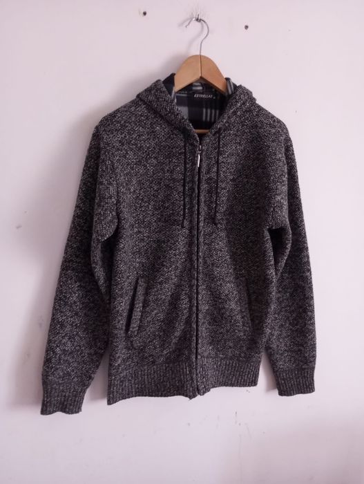 Camisola Hoodie Estrellas Tamanho M