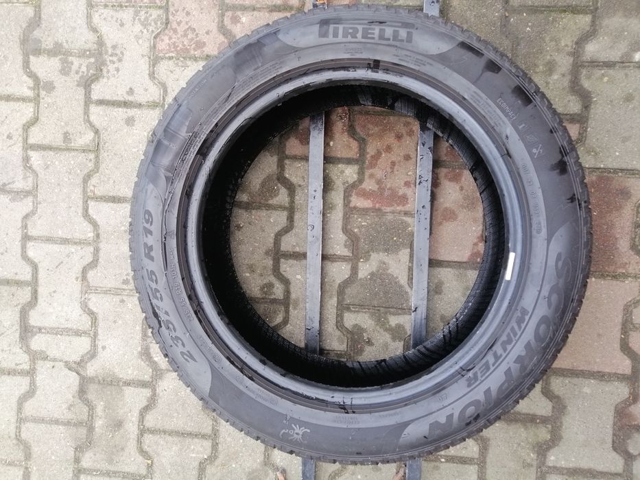 235/55R19 101H Pirelli Scorpion Winter
