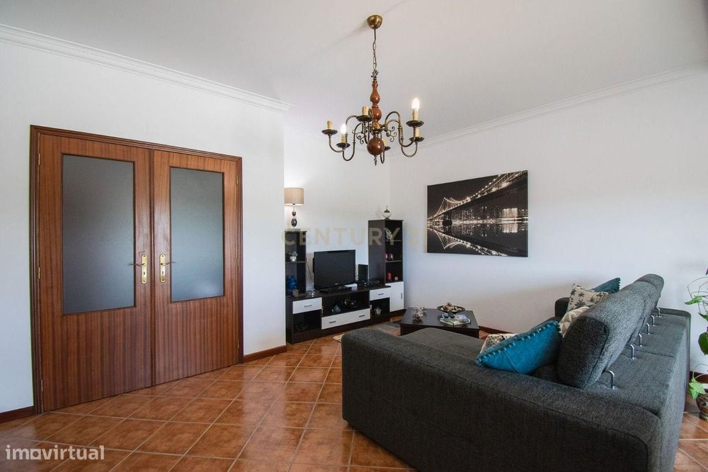Apartamento T3 com Sótão na Casconha – Cernache, Coimbra