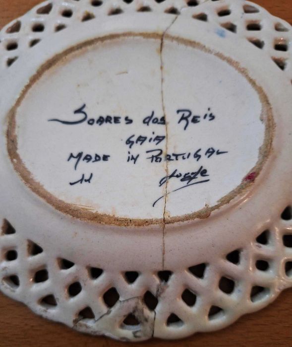 Prato oval em faiança Soares dos Reis, decoração floral