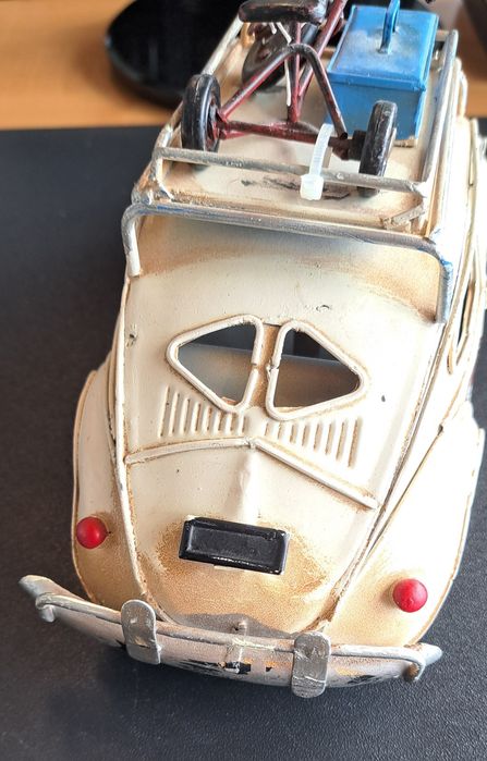 Carro VW Carocha em metal - Novo