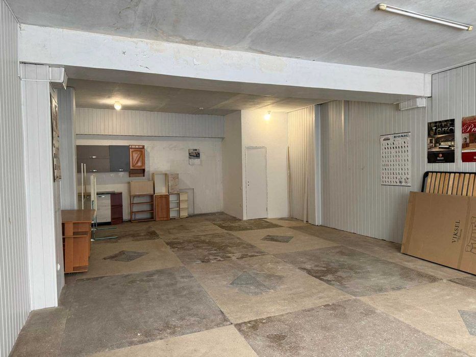 нежитлове приміщення в центрі міста Кам'янка-Бузька