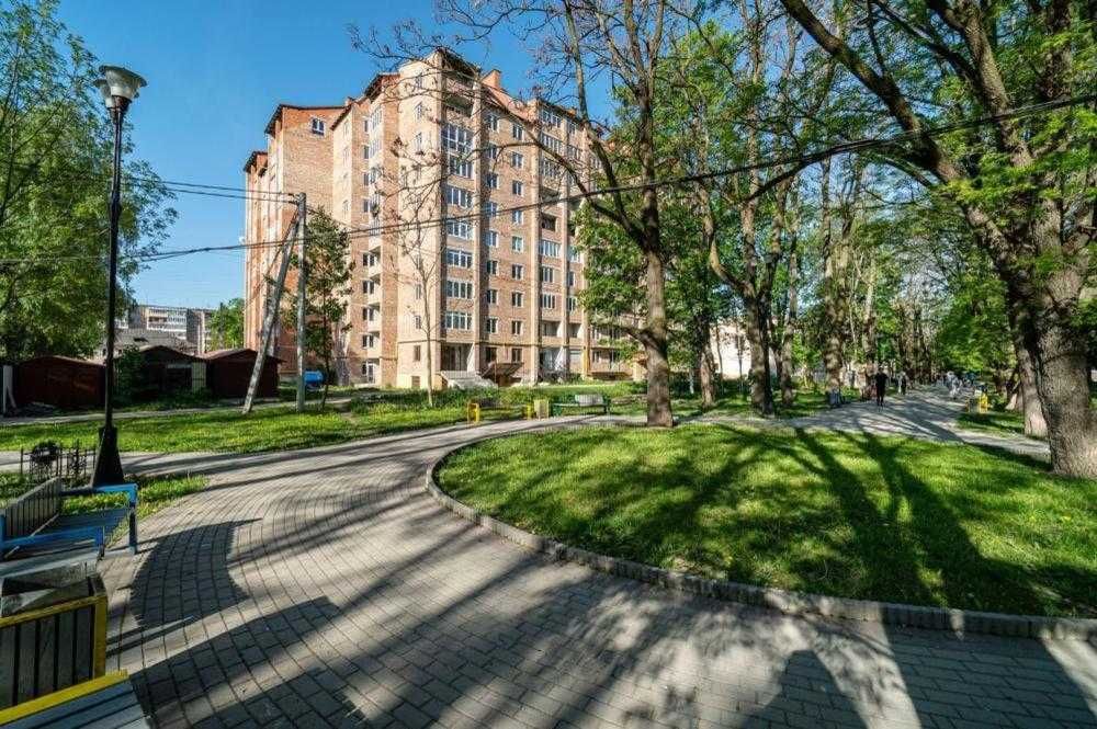 Продаю 3к квартиру сирець по вул.Палія
