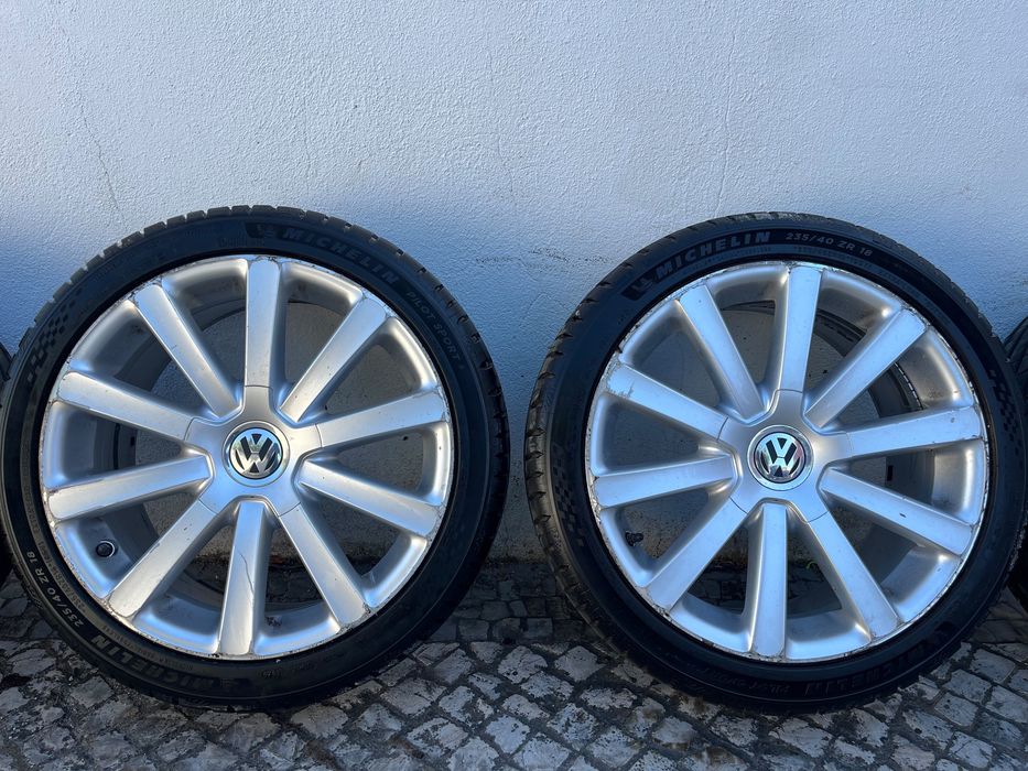Jantes originais 18” Vw com pneus Michelin novos