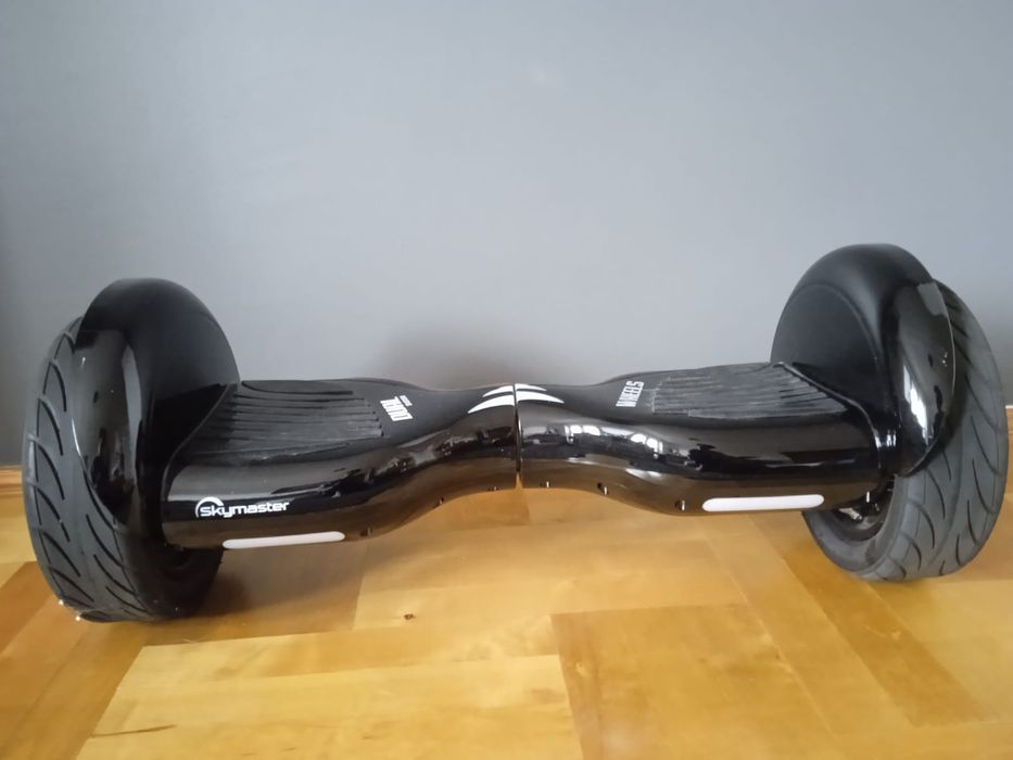 Deskorolka elektryczna Wheels 11 dual czarno-czerwona