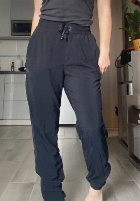 spodnie sportowe rozmiar S