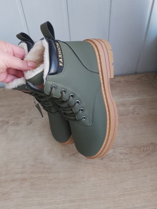 Buty zimowe 39-25 cm