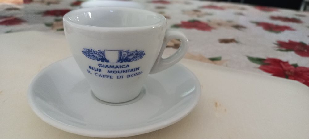 4 chavenas de café para coleção
