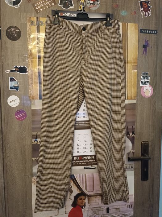 Eleganckie spodnie orginalne slim fit HM