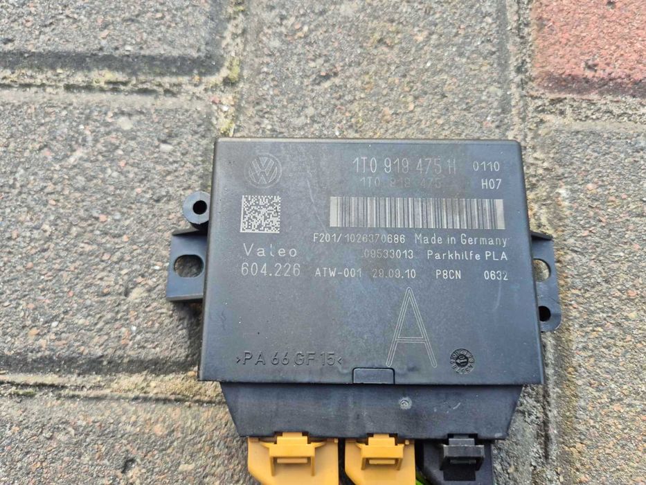 блок парктроніків 1T0919475H Volkswagen