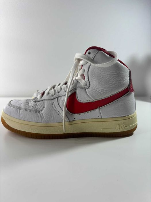 Tênis Nike Air Force 1 High Sculp Gym Red