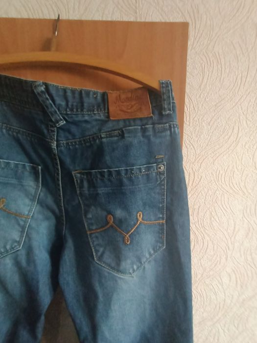 Джинсы  Mardini.