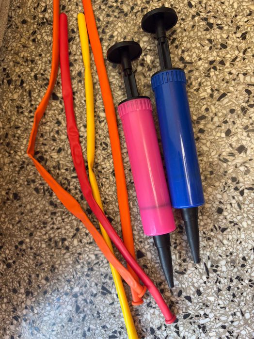 2 pompki + kilka sztuk balonów