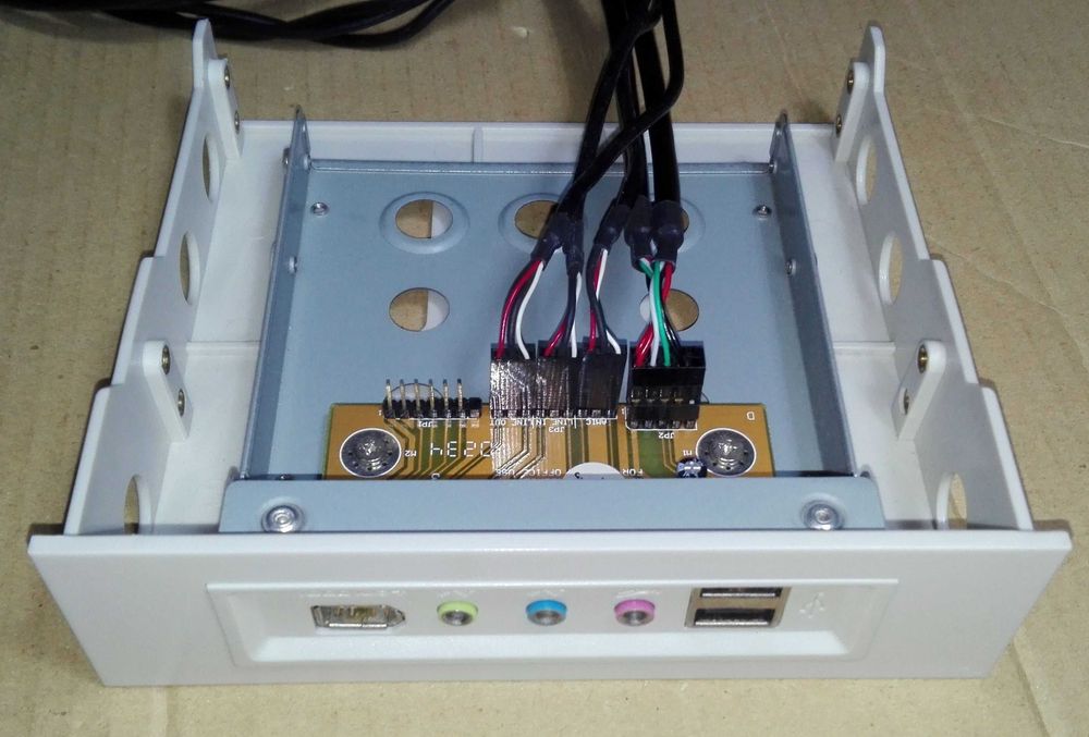 Paineis frontais para computador