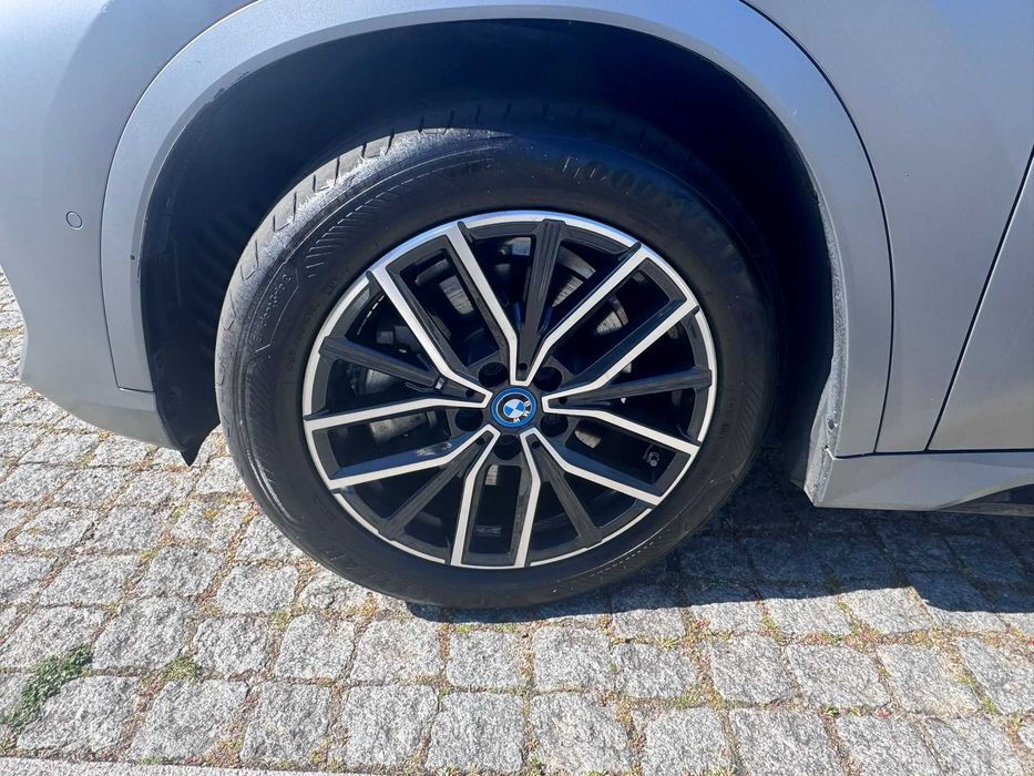 BMW IX1 - XDrive 30 Full Extras Pack M