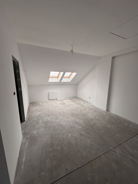 NAROŻNY SEGMENT - ul. GÓRSKA 200m2, stan deweloperski