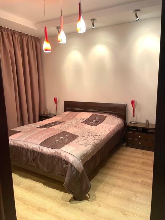 Продаж 3-к кв, ВЛАСНА, 76м2, без посередника.