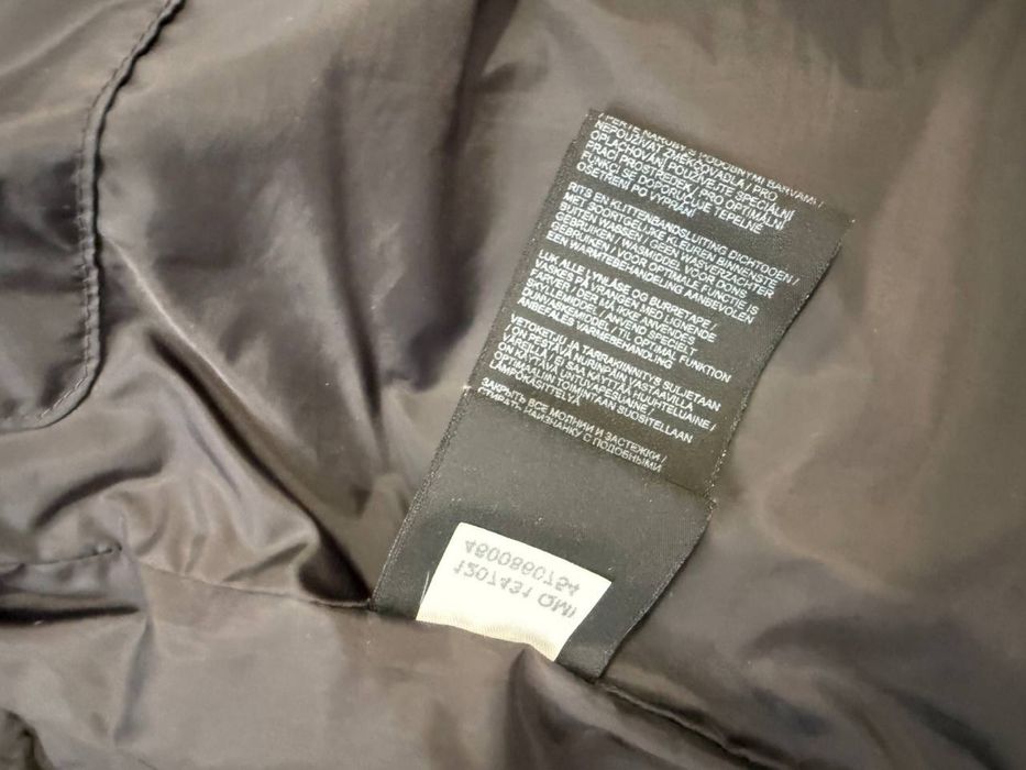 Продам демісезонну (зимову) куртку jack wolfskin