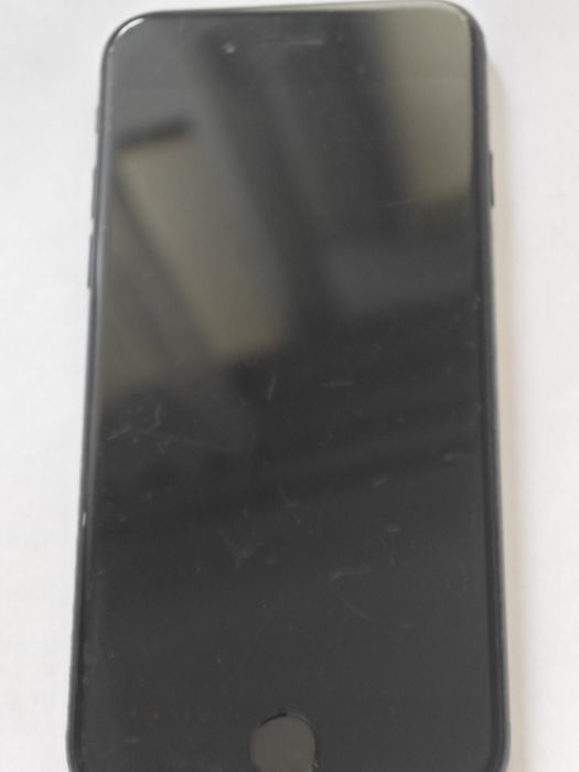 iPhone se 2022 64 GB