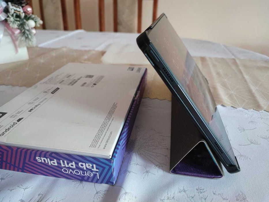 Tablet LENOVO Tab P11 Plus 64 GB + Etui Model TB-J616F (prawie nowy)