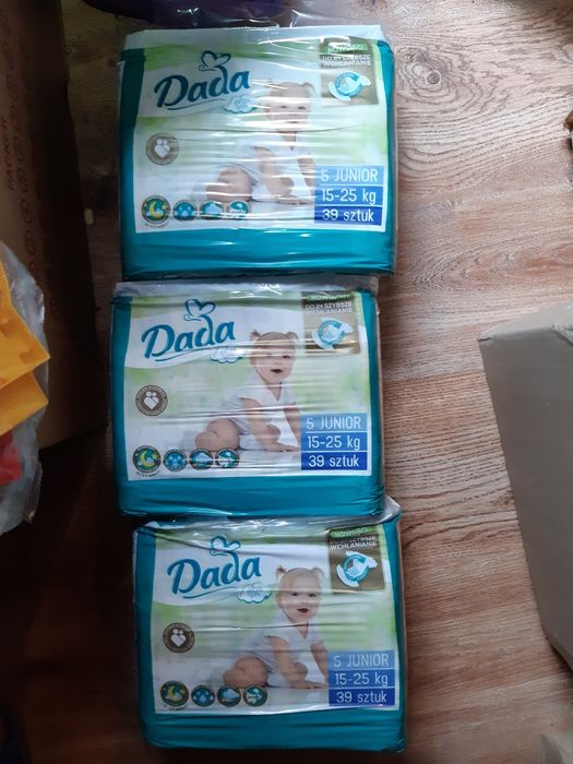 Trzy opakowania NOWE pieluszki dada extra Soft rozmiar 5 junior