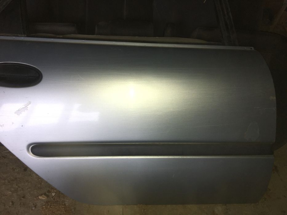 Розборка лагуна 1 Двері на лагуну 1