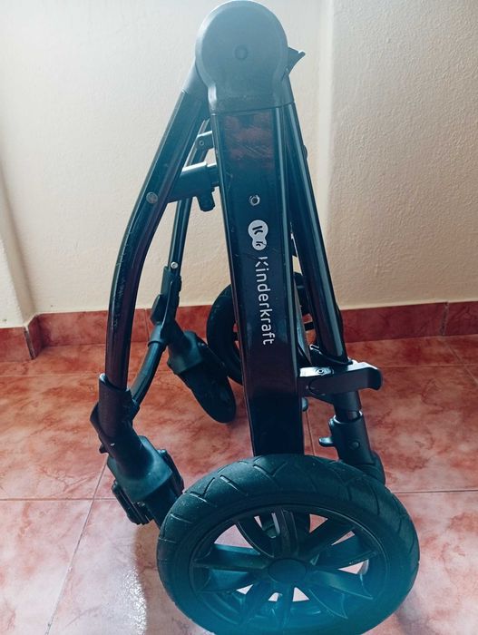 Carrinho de Bebe Trio