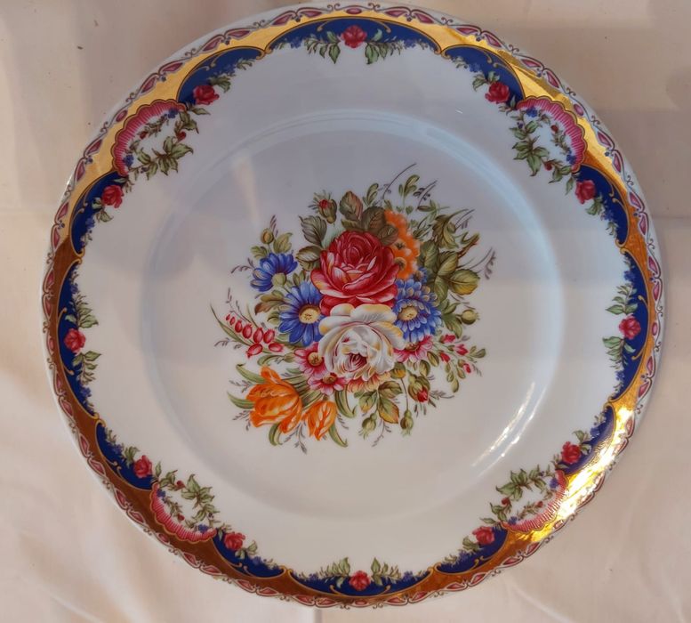 Pratos decorativos
