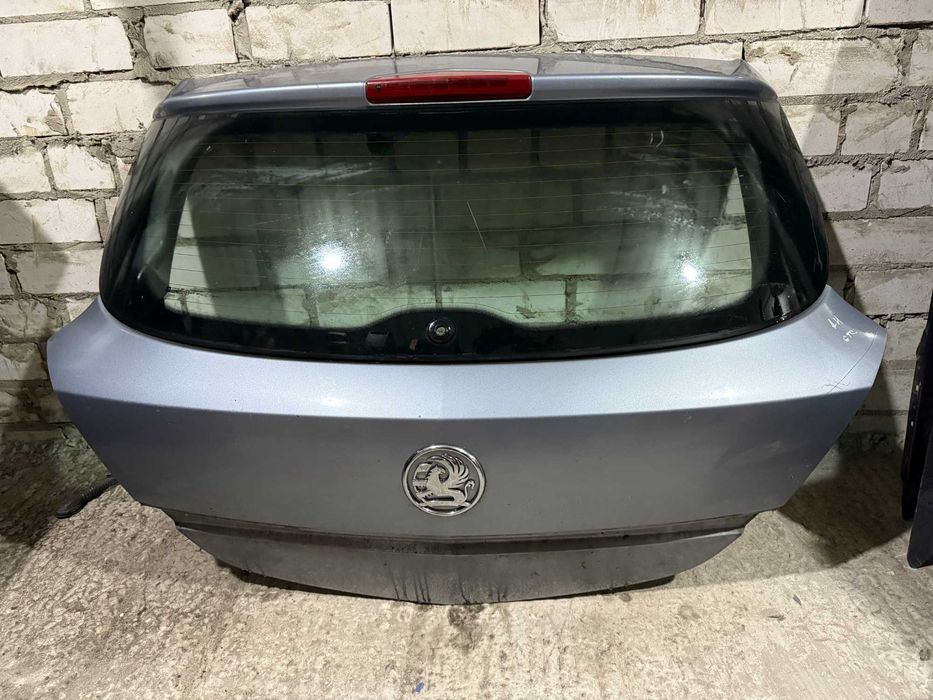 Кришка багажника крышка Ляда opel astra h GTC, Опель  Астра Ш ,ГТС