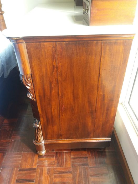 Antiguidades mobilia