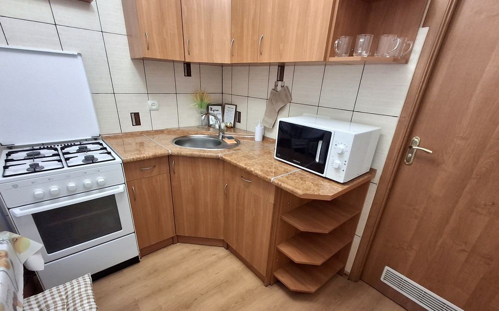 Квартира посуточно пр.Б.Хмельницкого,16 больница,Титова,12 квартал