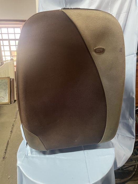 Malas de Viagem em Tecido ou Napa