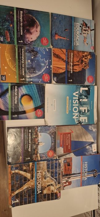 Zestaw podręczników do klasy 1 liceum