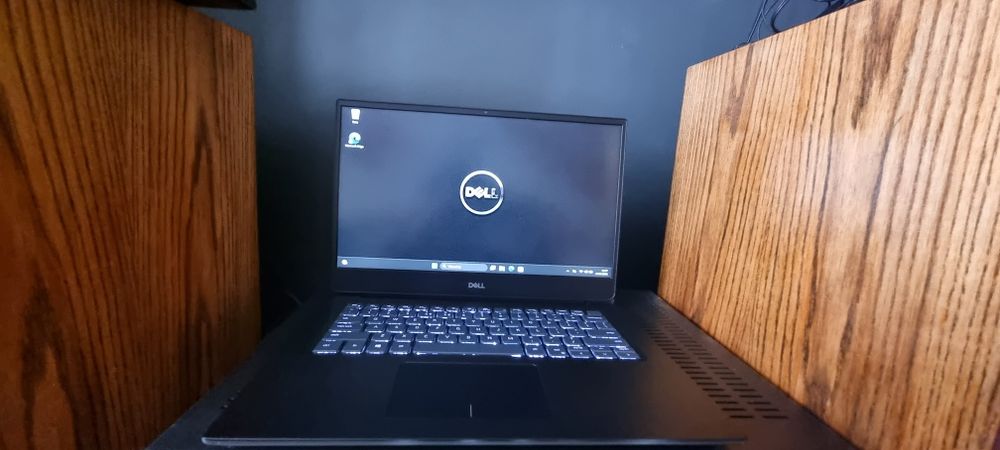 Dell Vostro 5490