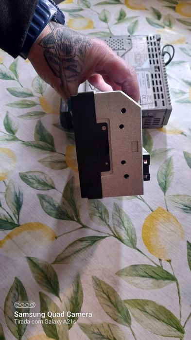 Radio de carro com tv