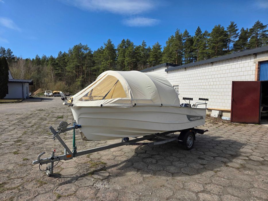 Łódź PEGAZUS 450 r. 2020 z namiotem, silnikiem Yamaha, przyczepą!