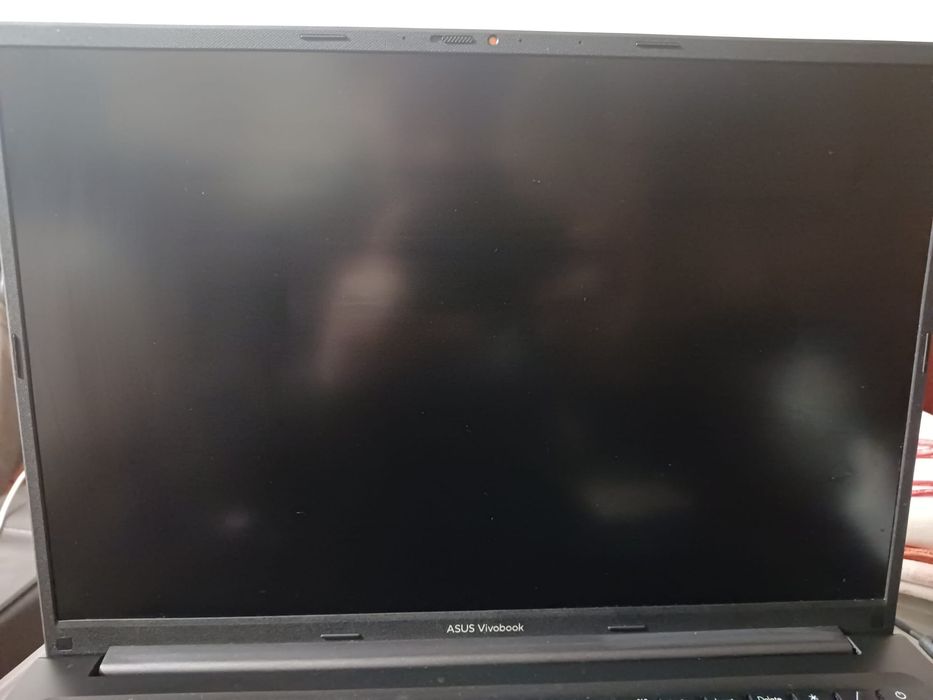 Portátil ASUS VivoBook 16 F1605VA i7-13700H | 32GB RAM | SSD 512GB