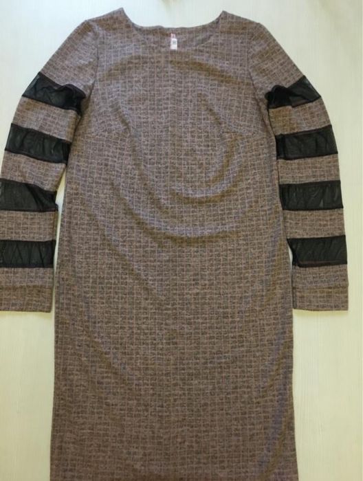 Розпродаж - різні моделі , акція!!   Повсягденна сукня