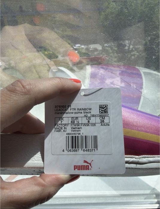 Нові шльопанці Puma