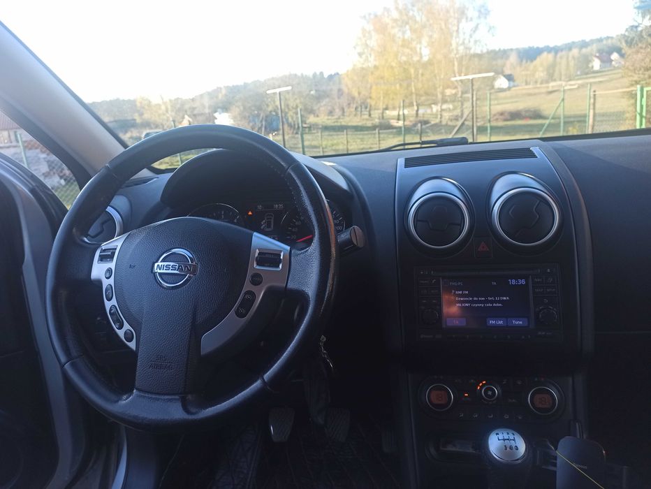 Nissan Qashqai  j10