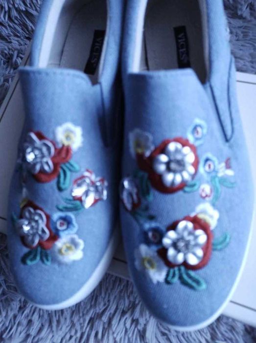 super tenisowki,haft cyrkonie,37,nowe