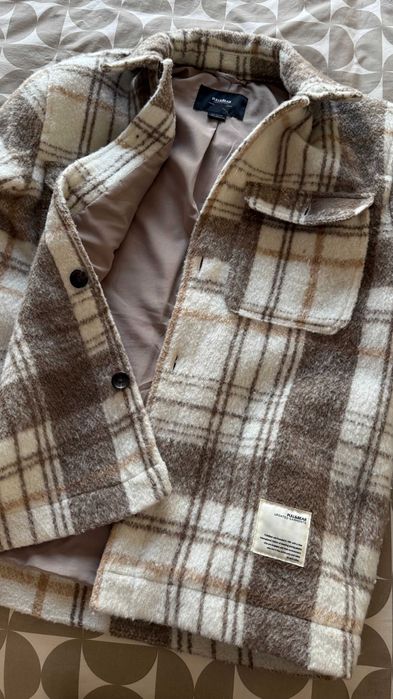 Casaco comprido Bege de pelo curto