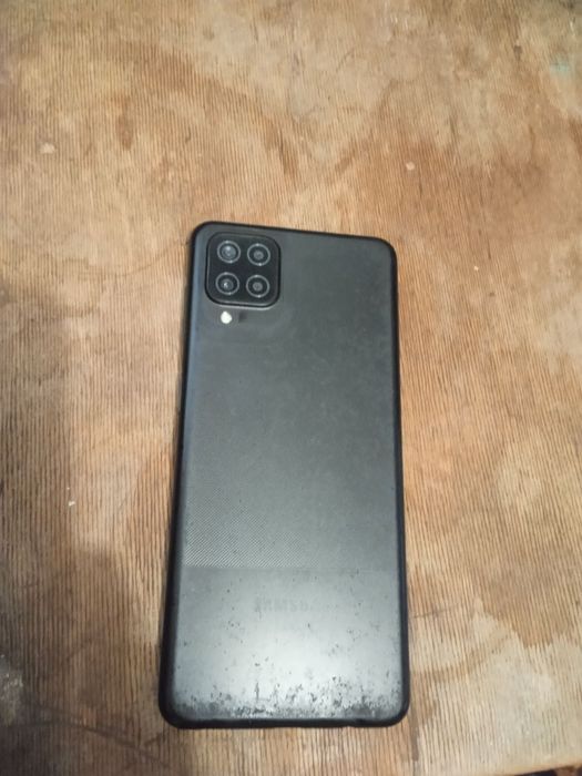 Samsung Galaxy A12