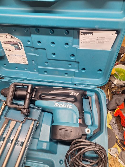 Młot udarowy makita HR 5211C **NOWY**