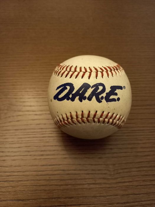 piłka do baseballu