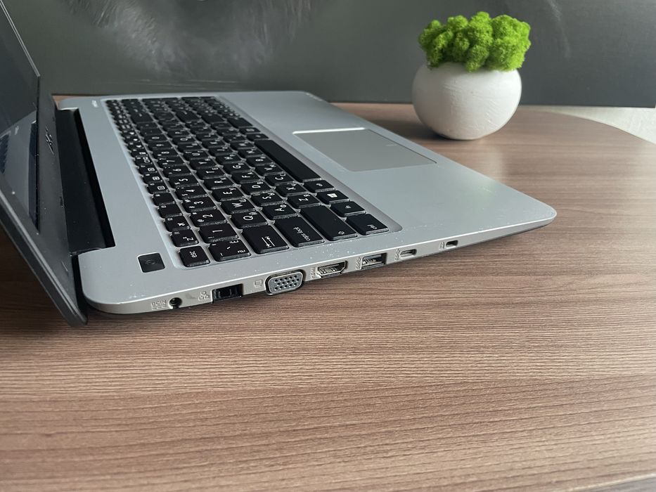 60. Ігровий ноутбук Asus/FullHD IPS/Core i7-6500/RAM 8GB/240SSD+2000GB/Intel HD+GeForce GT 940M 2 GB