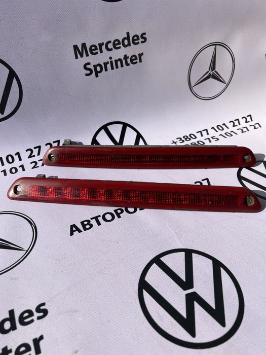Стоп сигнал дополнительний верхний Спринтер Крафтер